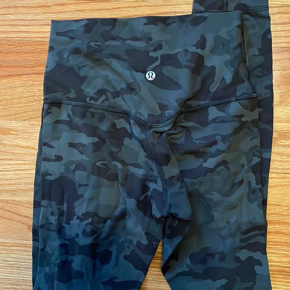Lululemon leggings